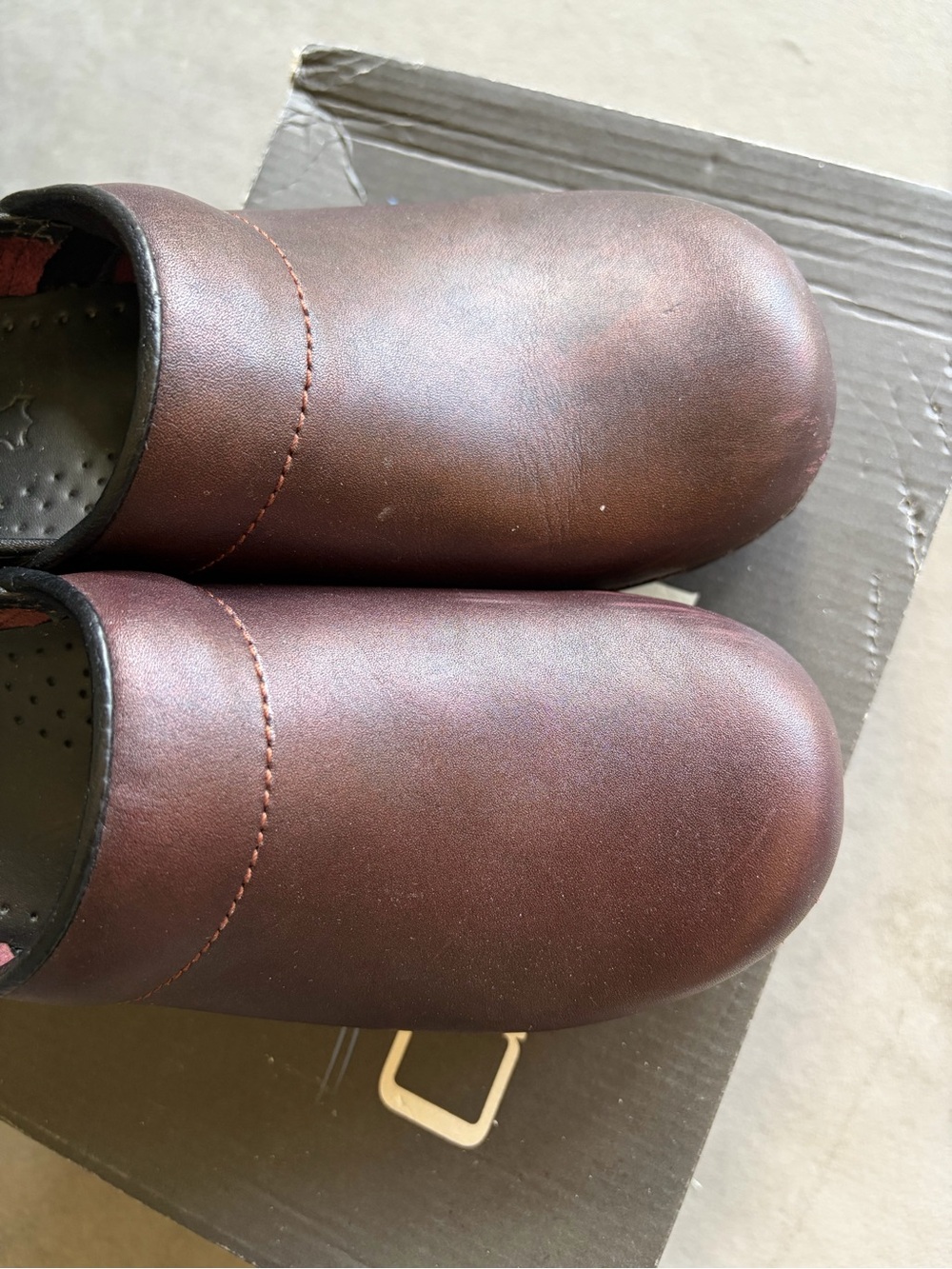 Dansko Professional Metallic Bronze Leather Slip-On Clogs Women’s 37 (6.5/7 US) - Picture 10 of 14